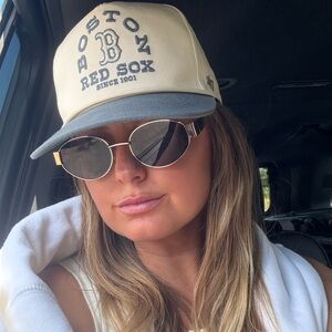 Meet your Posher, Kat